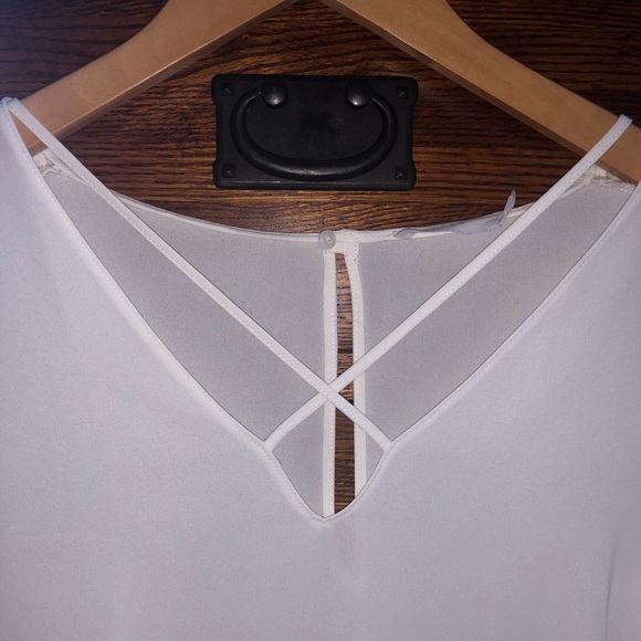 Lush Top - Picture 3 of 5